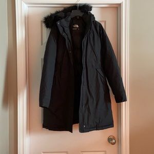 Women’s black NorthFace jacket
